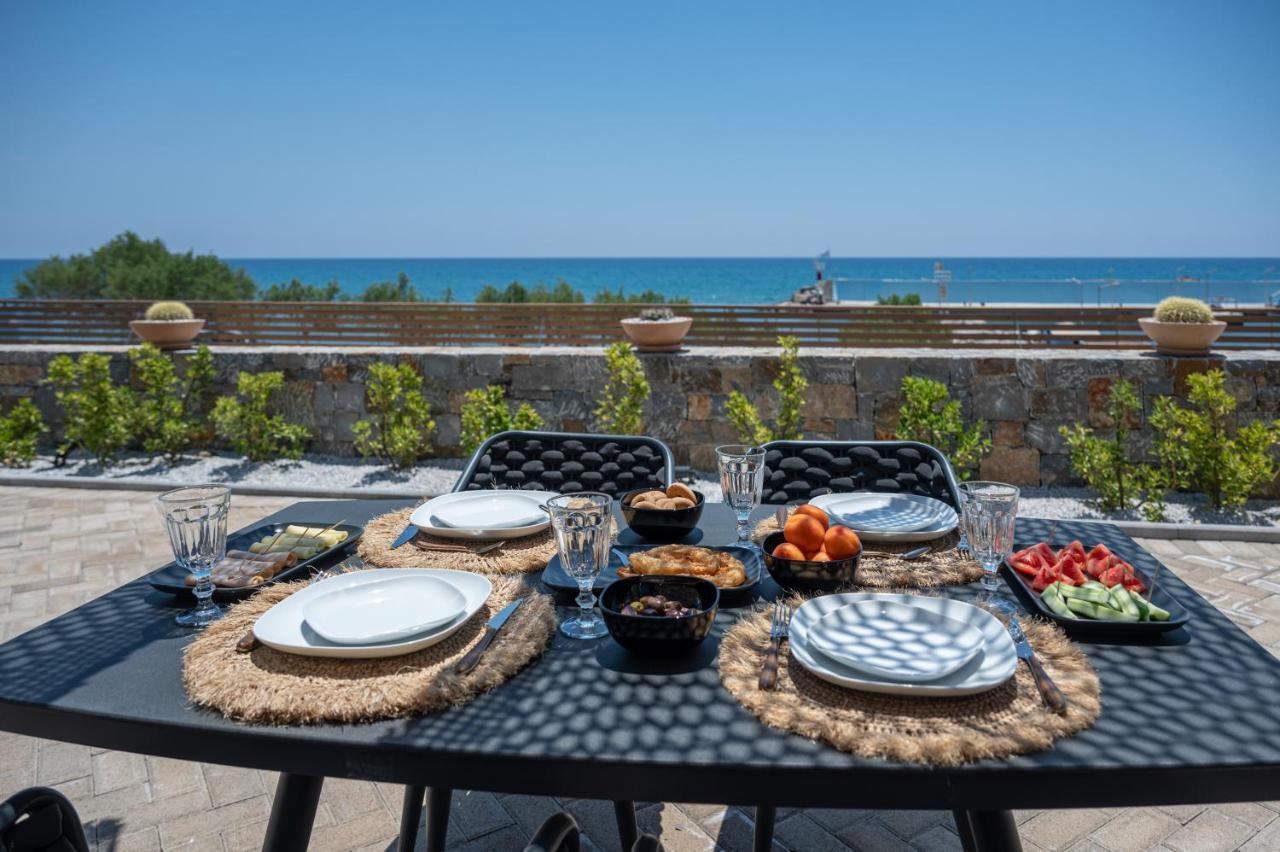 Mneme Suites & Villas Kasztrí Kültér fotó
